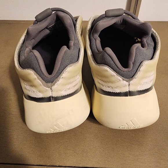 Authentic Adidas Yeezys - Picture 4 of 6